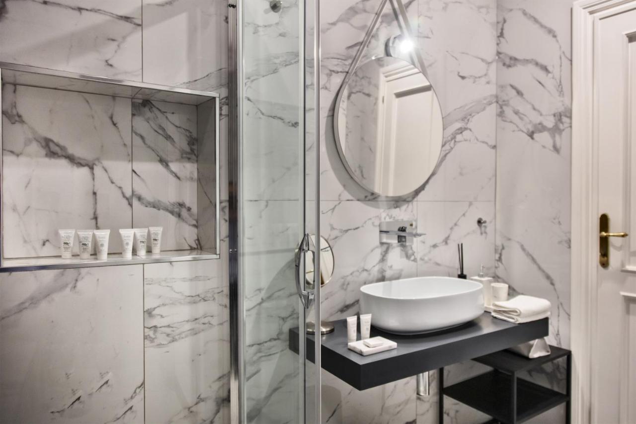 Fellini Design Suites Рим Экстерьер фото