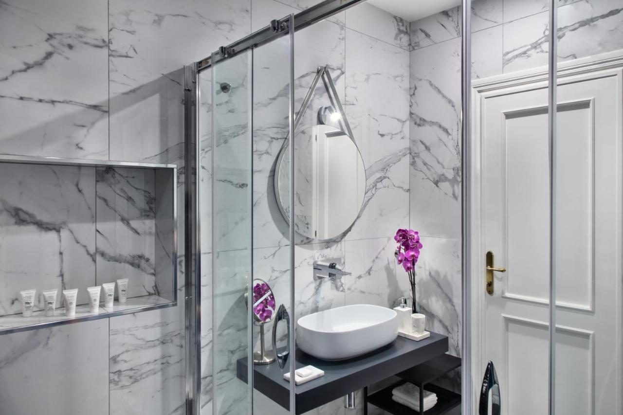 Fellini Design Suites Рим Экстерьер фото