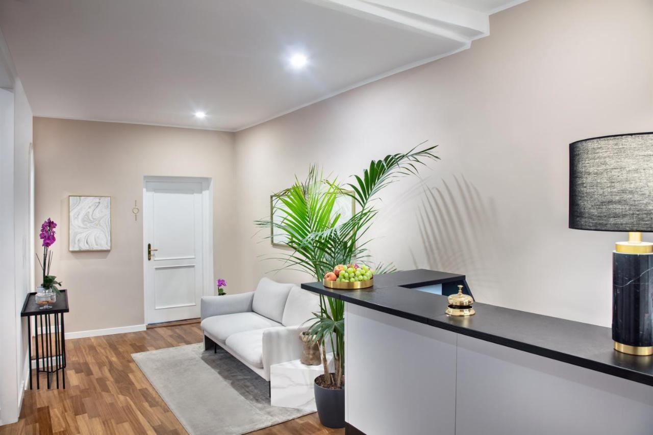 Fellini Design Suites Рим Экстерьер фото